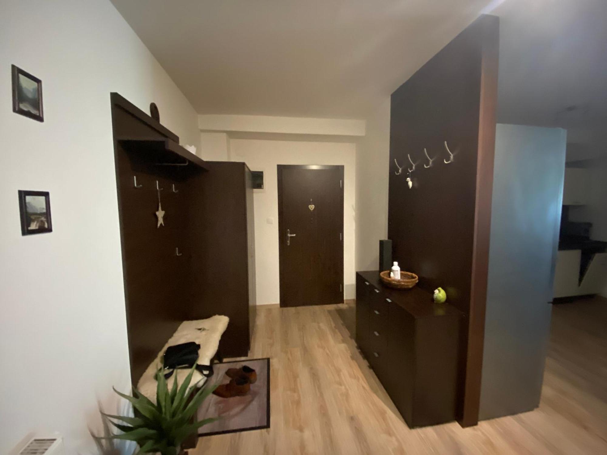 Apartman S Nadhernym Vyhladom Na Tatry Veľký Slavkov المظهر الخارجي الصورة